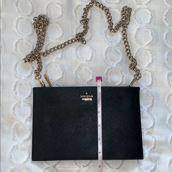Kate Spade ♠️ Crossbody purse. - Picture 6 of 6
